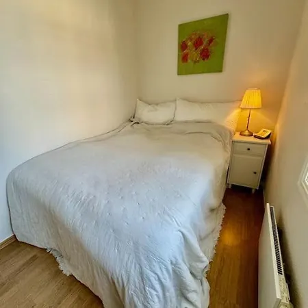 Διαμέρισμα Leilighet I Herskapelig